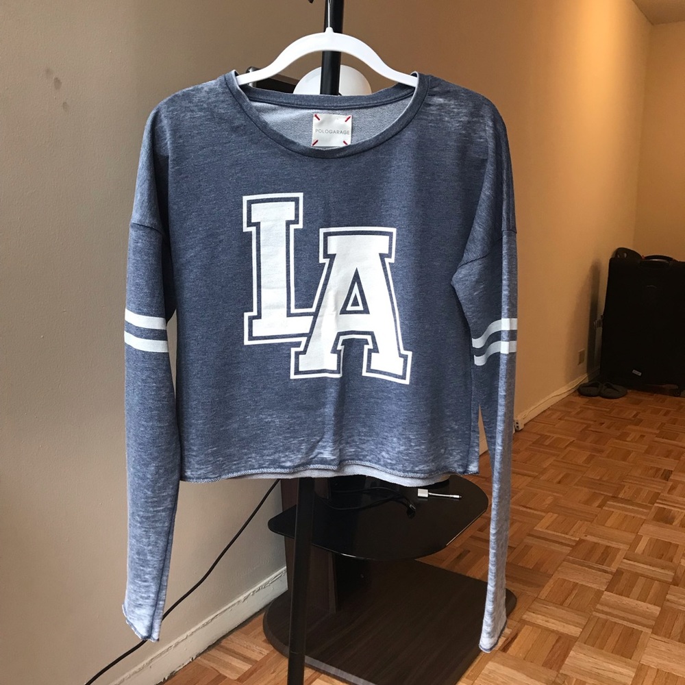 Long sleeve crop top